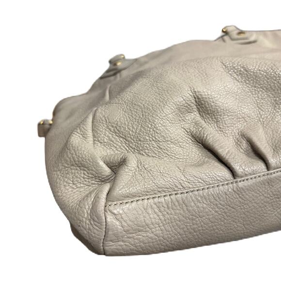 EUC Marc Jacobs Large Q FRAN BAG Cream Pebble Leather Brass Hardware Crossbody - Picture 8 of 16